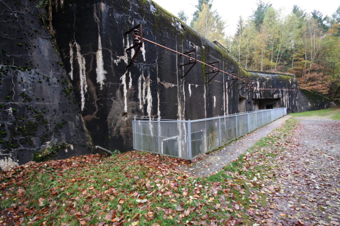 Personnel Entrance